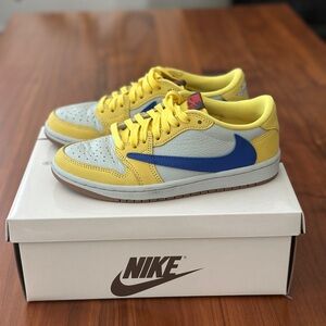 Travis Scott X Jordan 1 WMNS Low-Top Sneakers sz 5